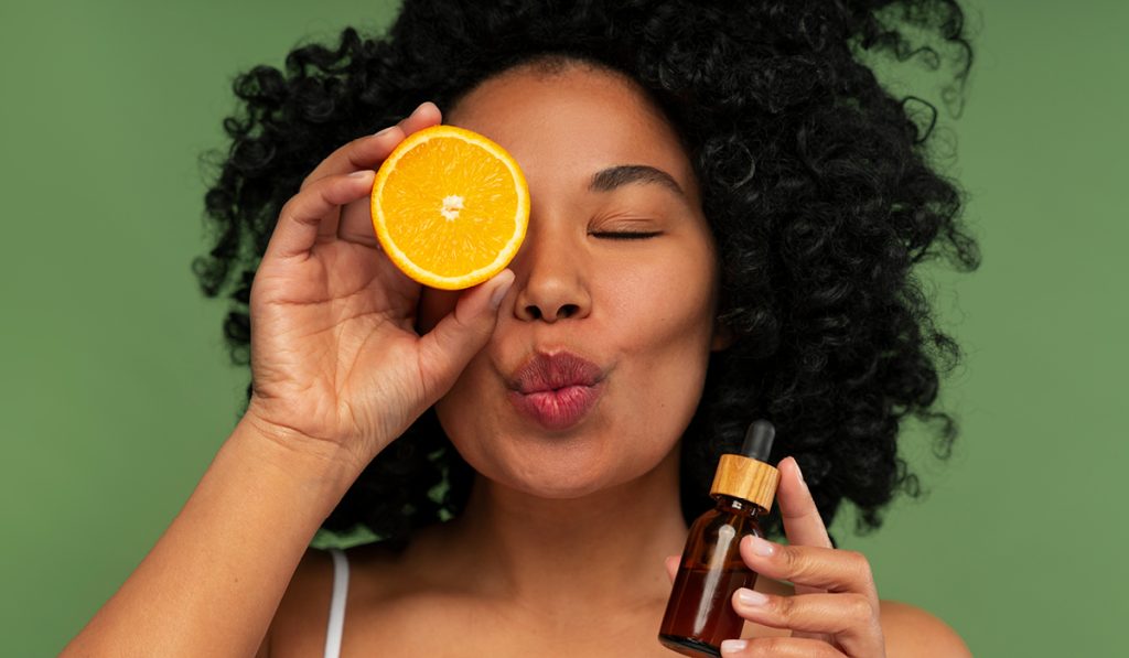 Why Your Skin Barrier Loves Natural Oils